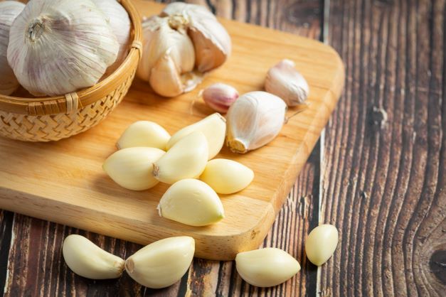 Chữa bệnh lậu bằng tỏi 